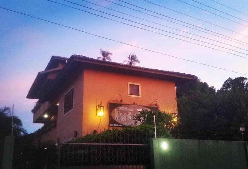 Bed and Breakfast Pousada Ilha Dos Anjos