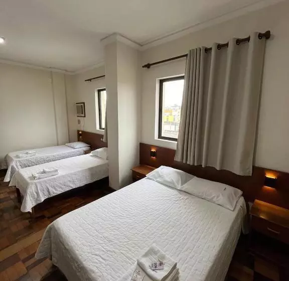 Acomodare Hotel  Sob Nova Direção