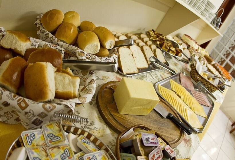 Acomodare Hotel Sob Nova Direção