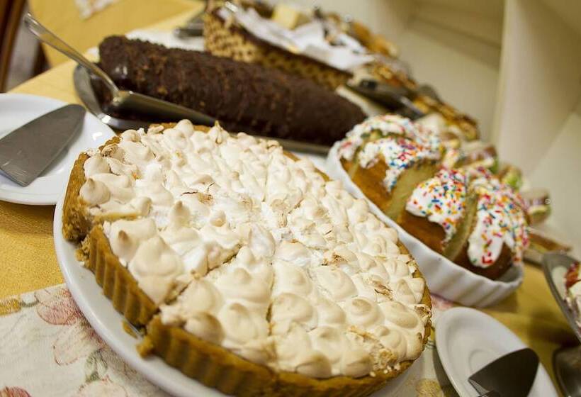 Acomodare Hotel Sob Nova Direção