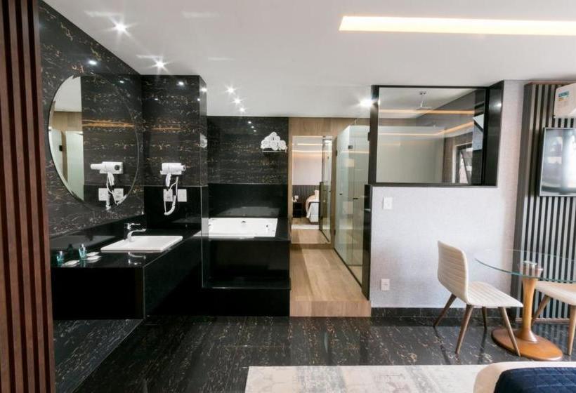 فندق Adria Premium