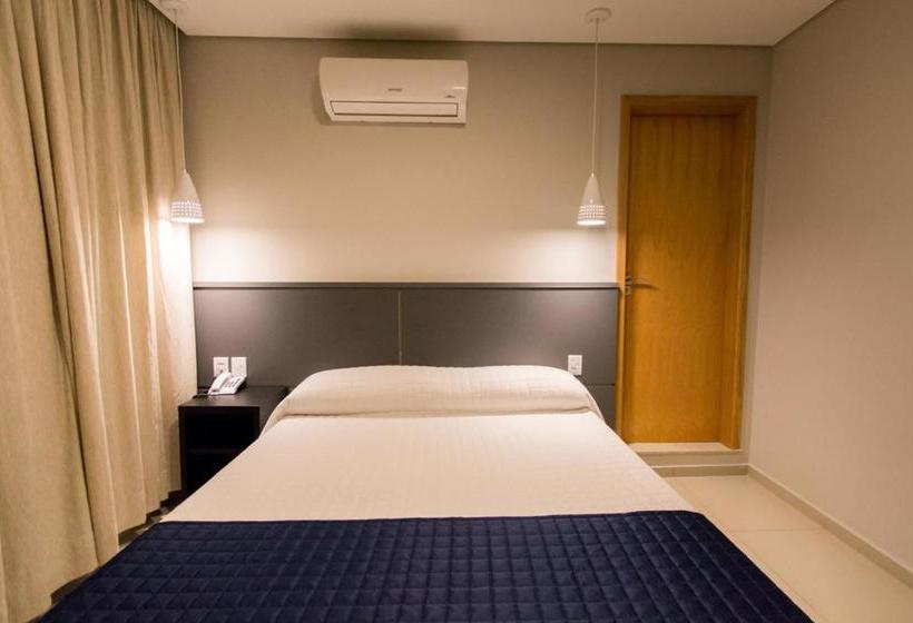 فندق Adria Premium