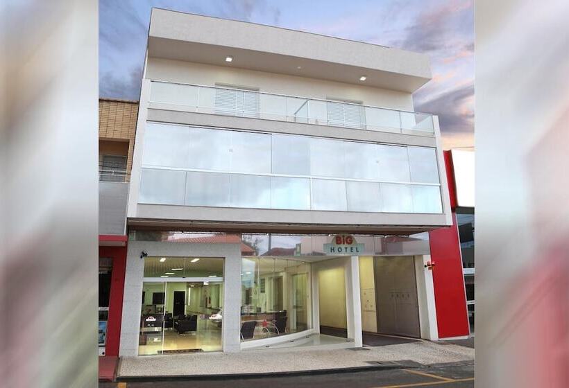 酒店 Big