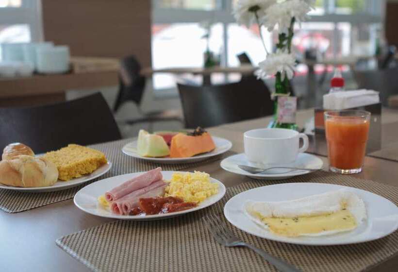 Отель Copacabana Piracicaba