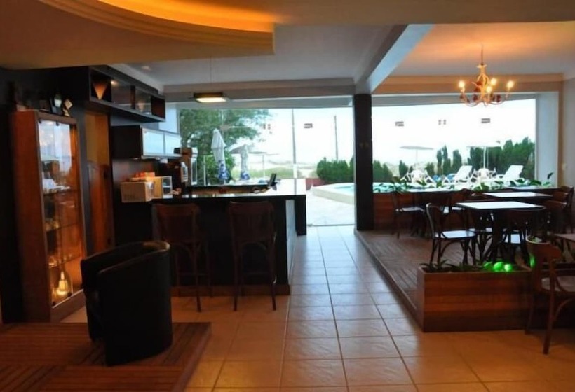 酒店 De Rose Praia