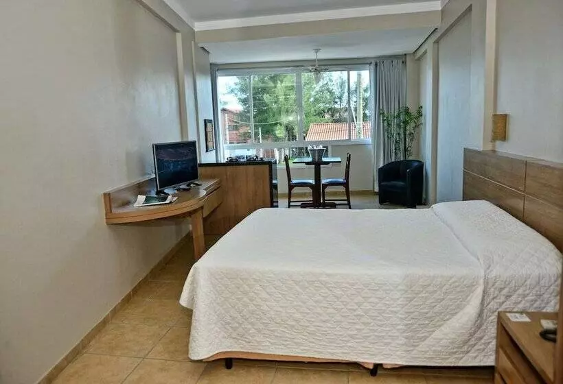 Hotelli De Rose Praia