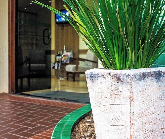 Otel Paranoá Jaboticabal