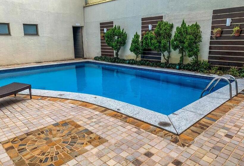 هتل Piratininga Avenida Amazonas   Rondonópolis