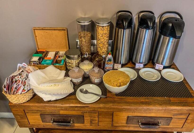 هتل Piratininga Avenida Amazonas   Rondonópolis