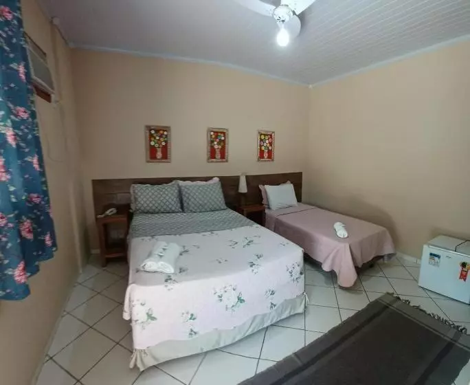 ホテル Pousada Casa Do Bosque