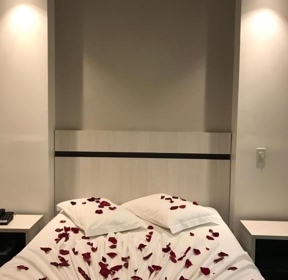 בית מלון כפרי Scarpelli Palace