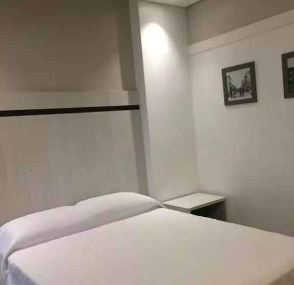 ホテル Scarpelli Palace