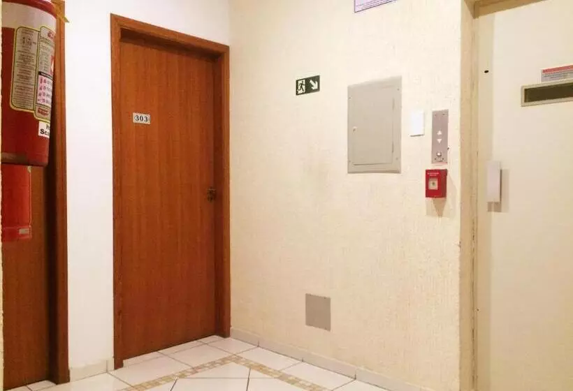 ホテル Scarpelli Palace