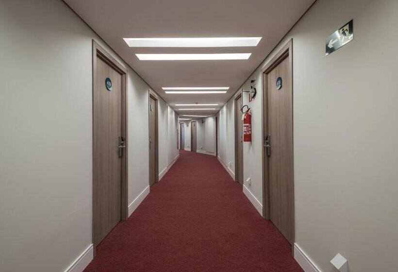 בית מלון כפרי Suntory