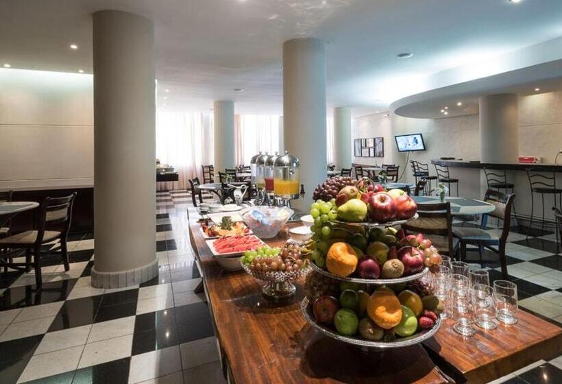 בית מלון כפרי Suntory