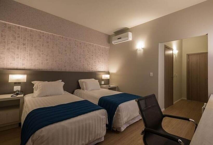 בית מלון כפרי Suntory