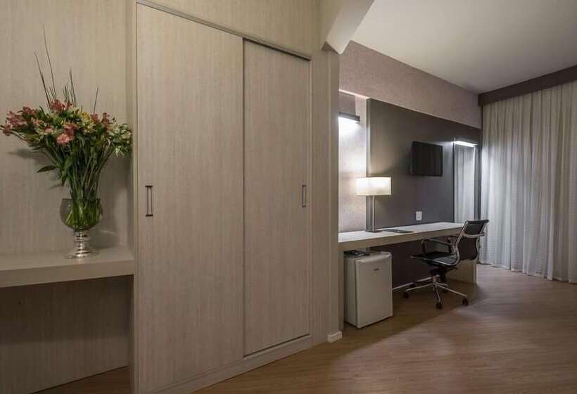 בית מלון כפרי Suntory