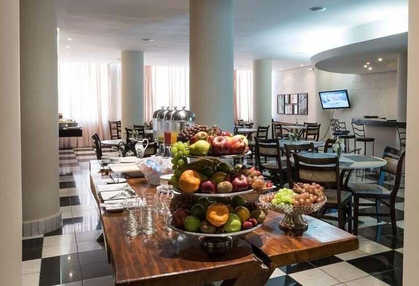 בית מלון כפרי Suntory