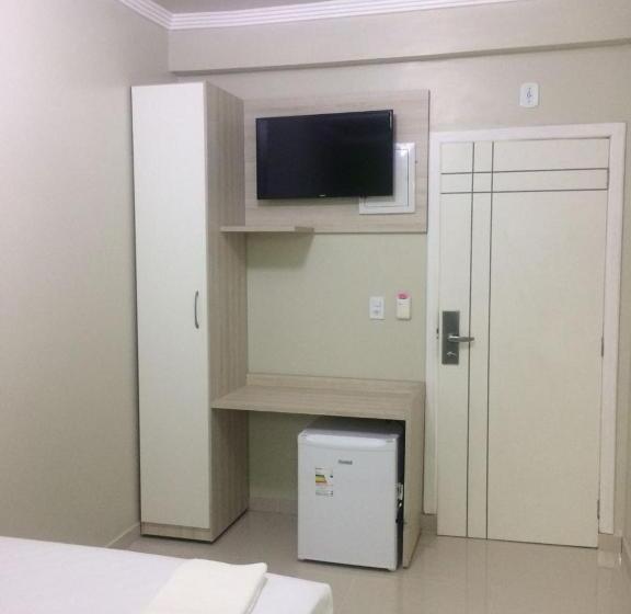 هتل Tapajós Center