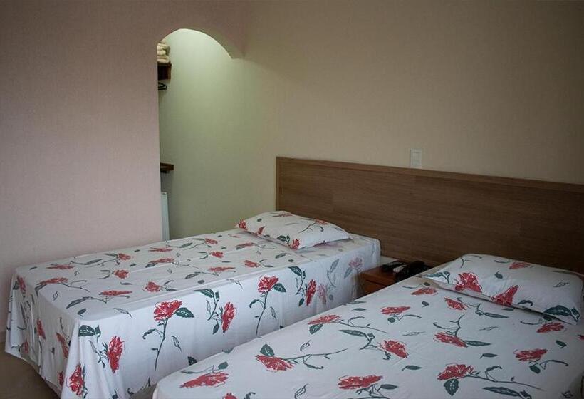 Отель Villagio D'italia