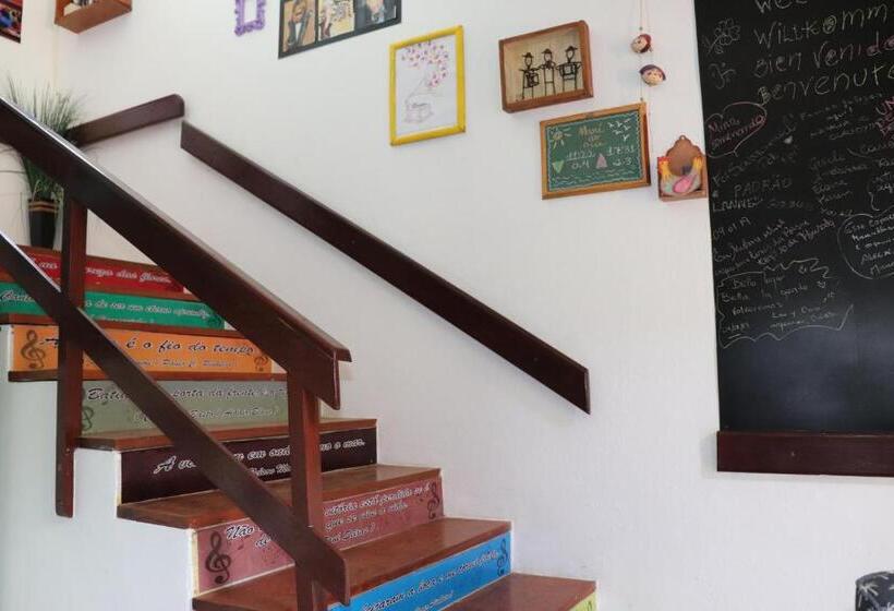 Общежитие Pousada Liras Da Poesia