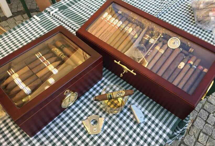 Aamiaismajoitus (B&B) Boreas Butik Hotel   Adults Only