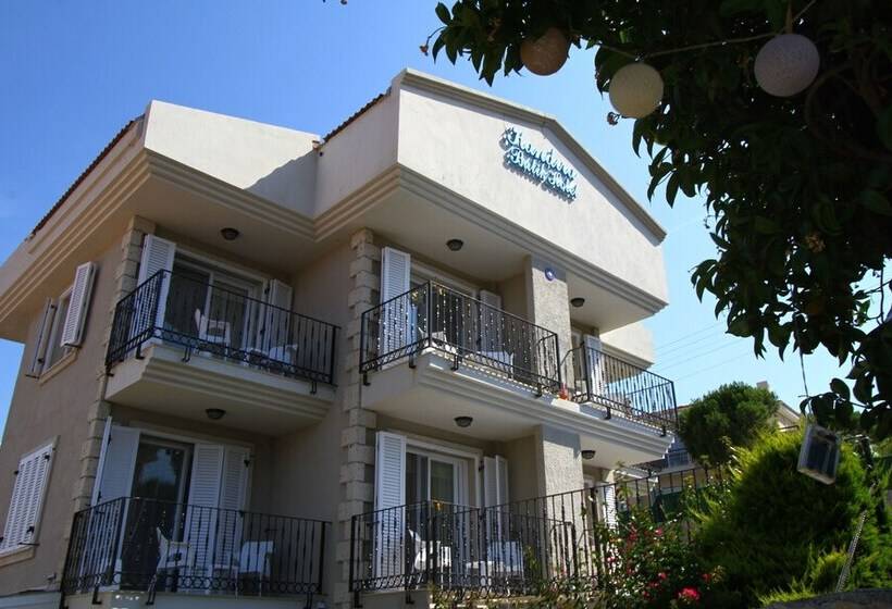 住宿加早餐  Kandira Butik