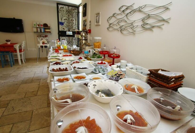 住宿加早餐  Kandira Butik