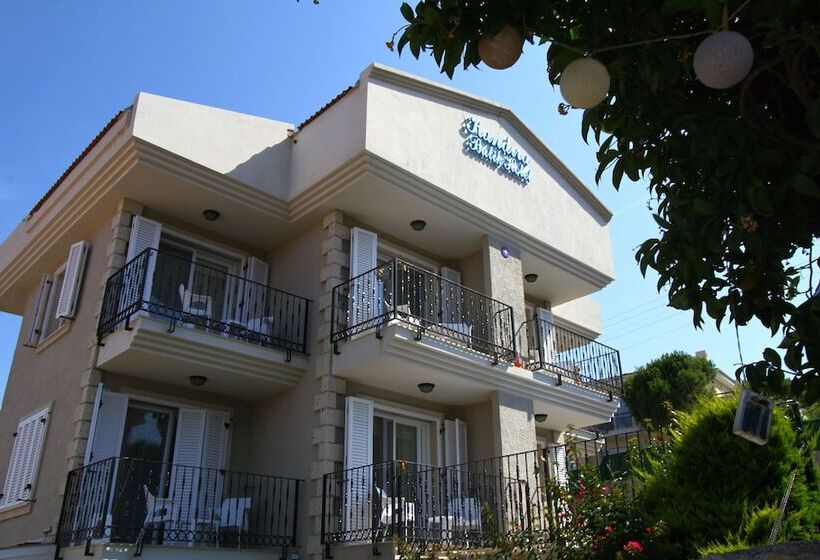 住宿加早餐  Kandira Butik