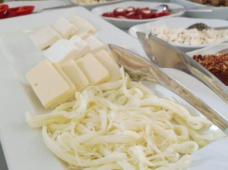 住宿加早餐  Kandira Butik