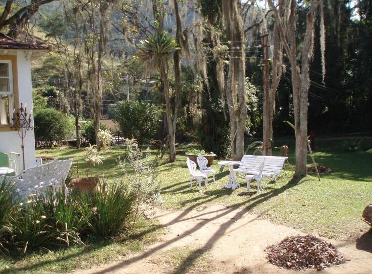 민박 Pouso Donana Cama E Café