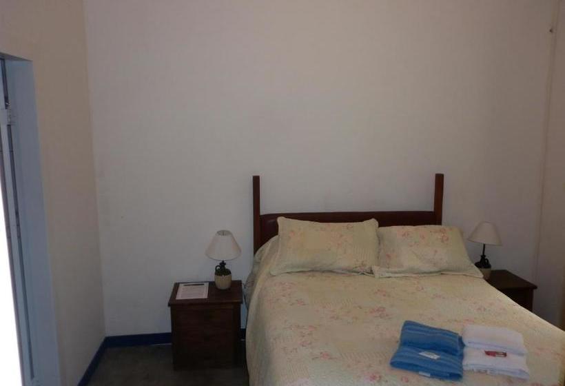 민박 Pouso Donana Cama E Café