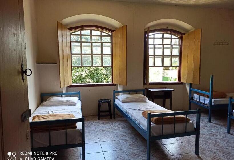 Brumas Ouro Preto Hostel E Pousada
