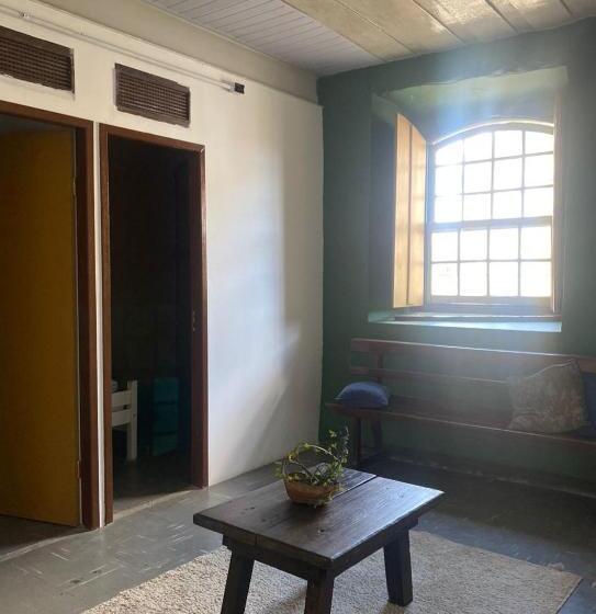 Brumas Ouro Preto Hostel E Pousada