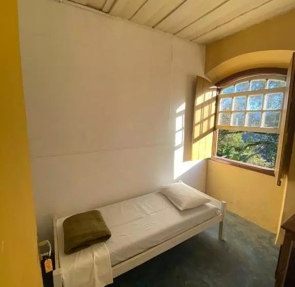 Brumas Ouro Preto Hostel E Pousada