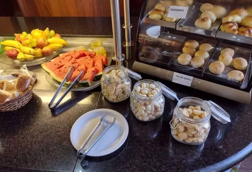 Cep Lago Hotel Ecológico