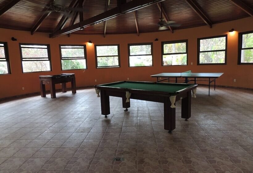 Cep Lago Hotel Ecológico