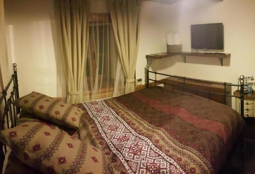 בית מלון כפרי Aristonicus Boutique