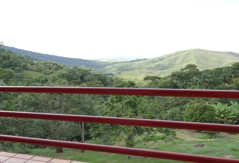 هتل Chalés Terra Nova