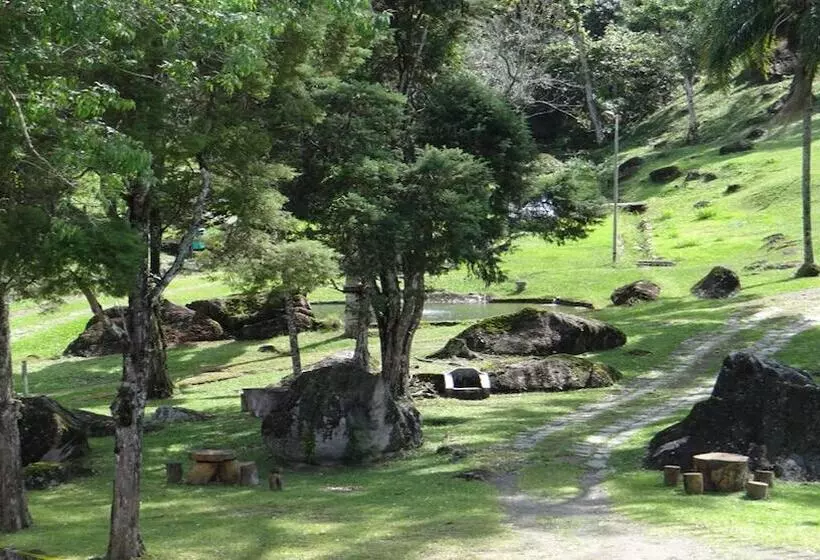 هتل Chalés Terra Nova