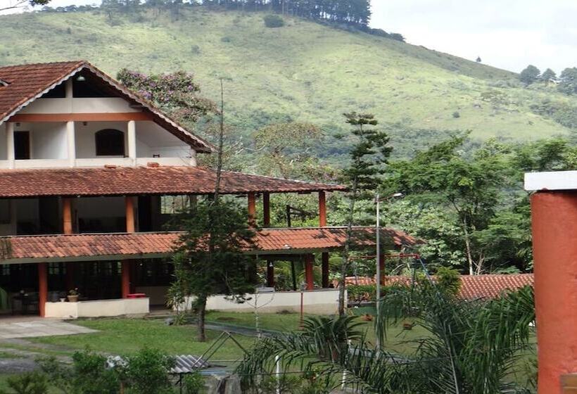 فندق Chalés Terra Nova