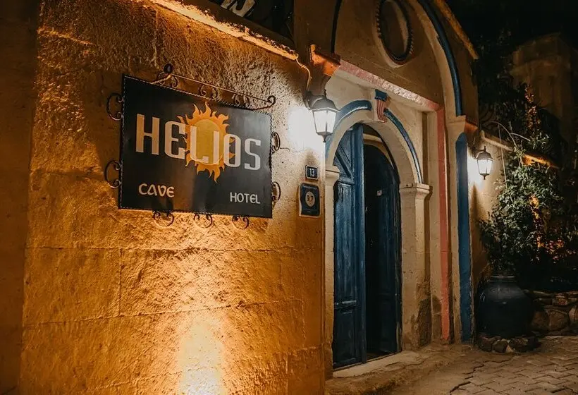 ホテル Helios Cave