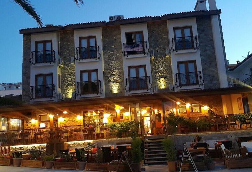 فندق Konak Tuncel Efe