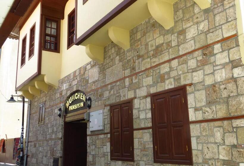 هتل Munchen Pension