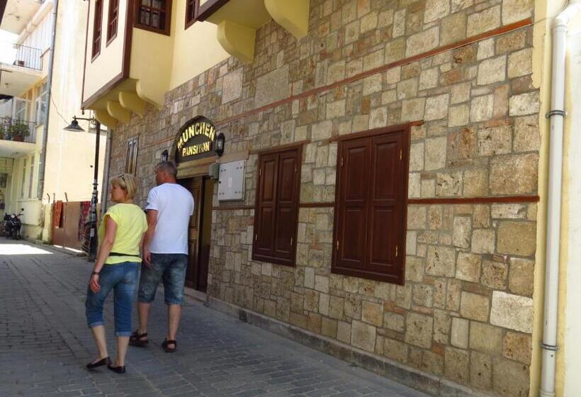 هتل Munchen Pension