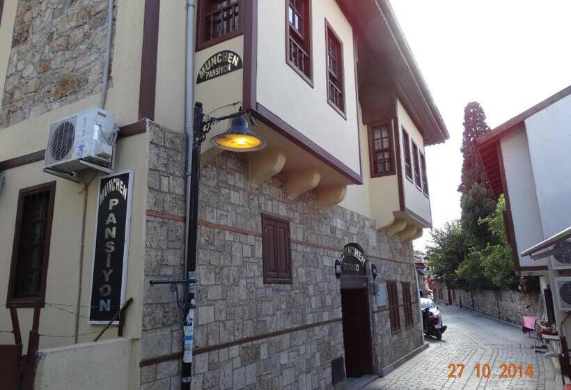 هتل Munchen Pension