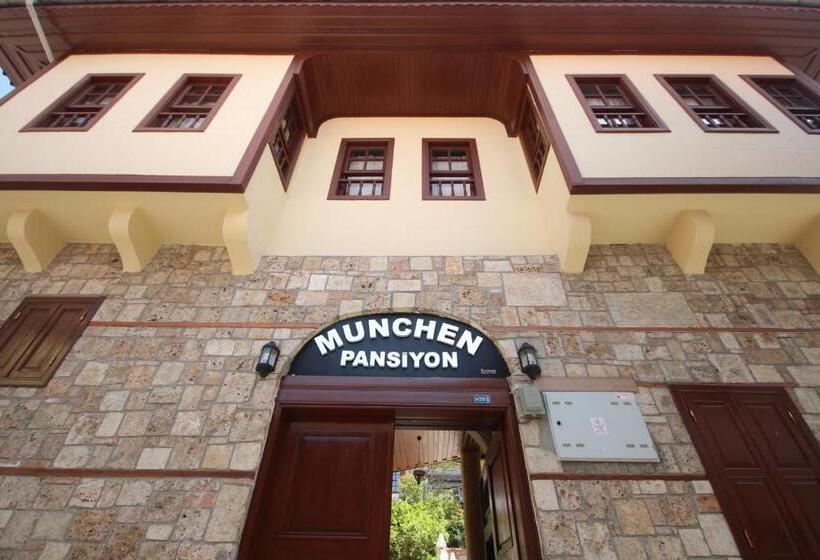 هتل Munchen Pension