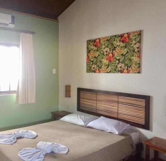 Praia Do Forte Hostel