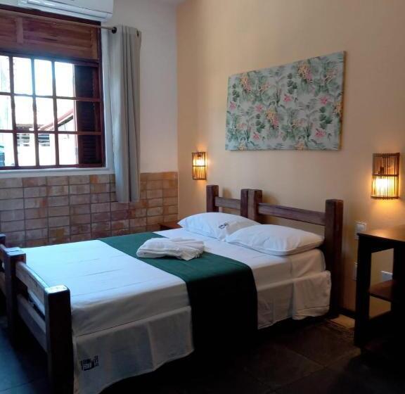 Praia Do Forte Hostel