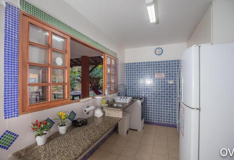 Praia Do Forte Hostel